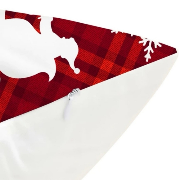 Christmas Pillow Covers Believe Santa & Sleigh Print - Picture 4 of 4